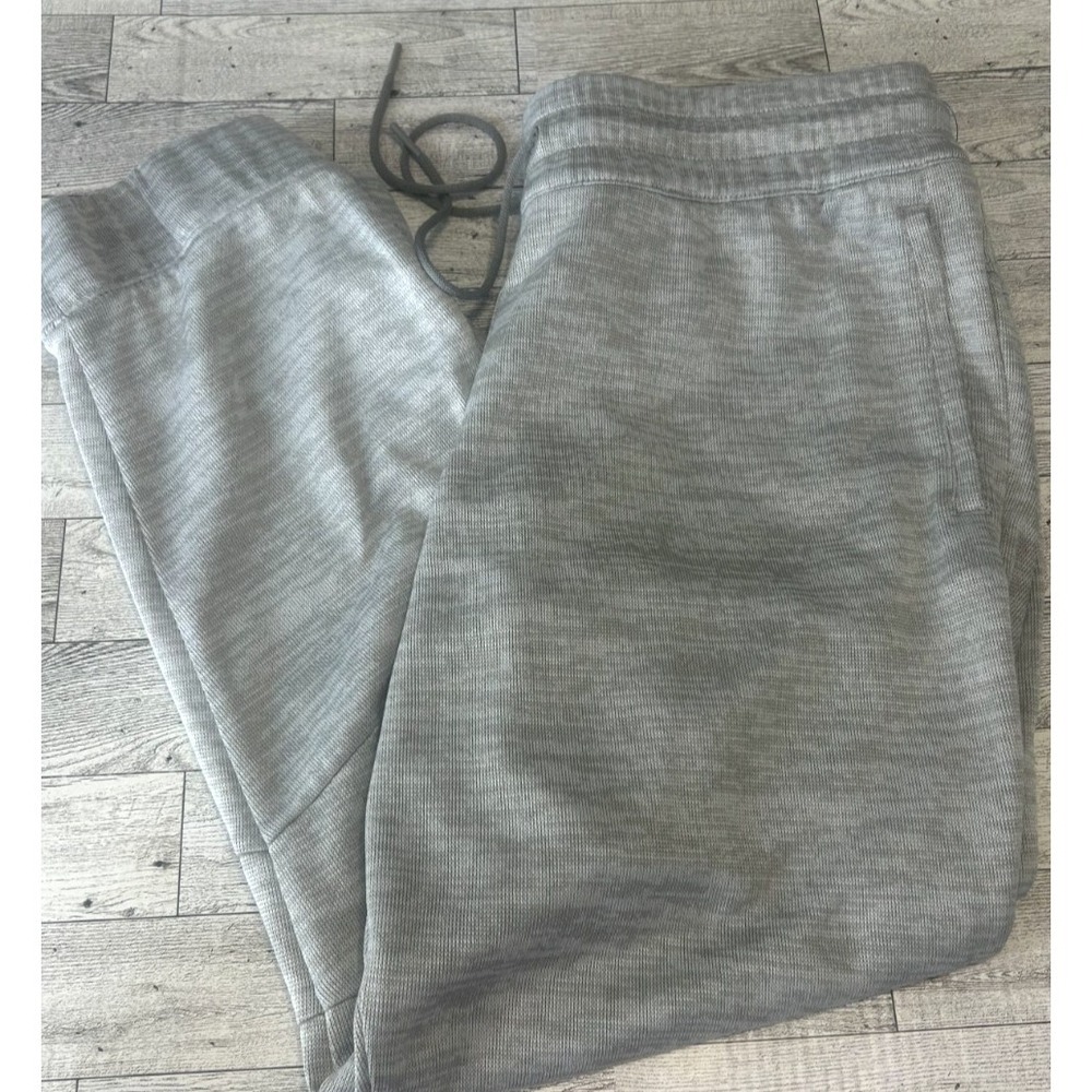 Adidas Women's Gray Heather Tapered Pants Lined With Pockets Size LARGE